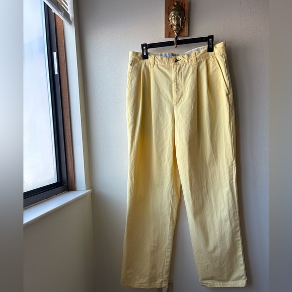 Tommy Hilfiger Other - VTG Men’s Tommy Hilfiger Yellow Pleated Pants Size 34/32